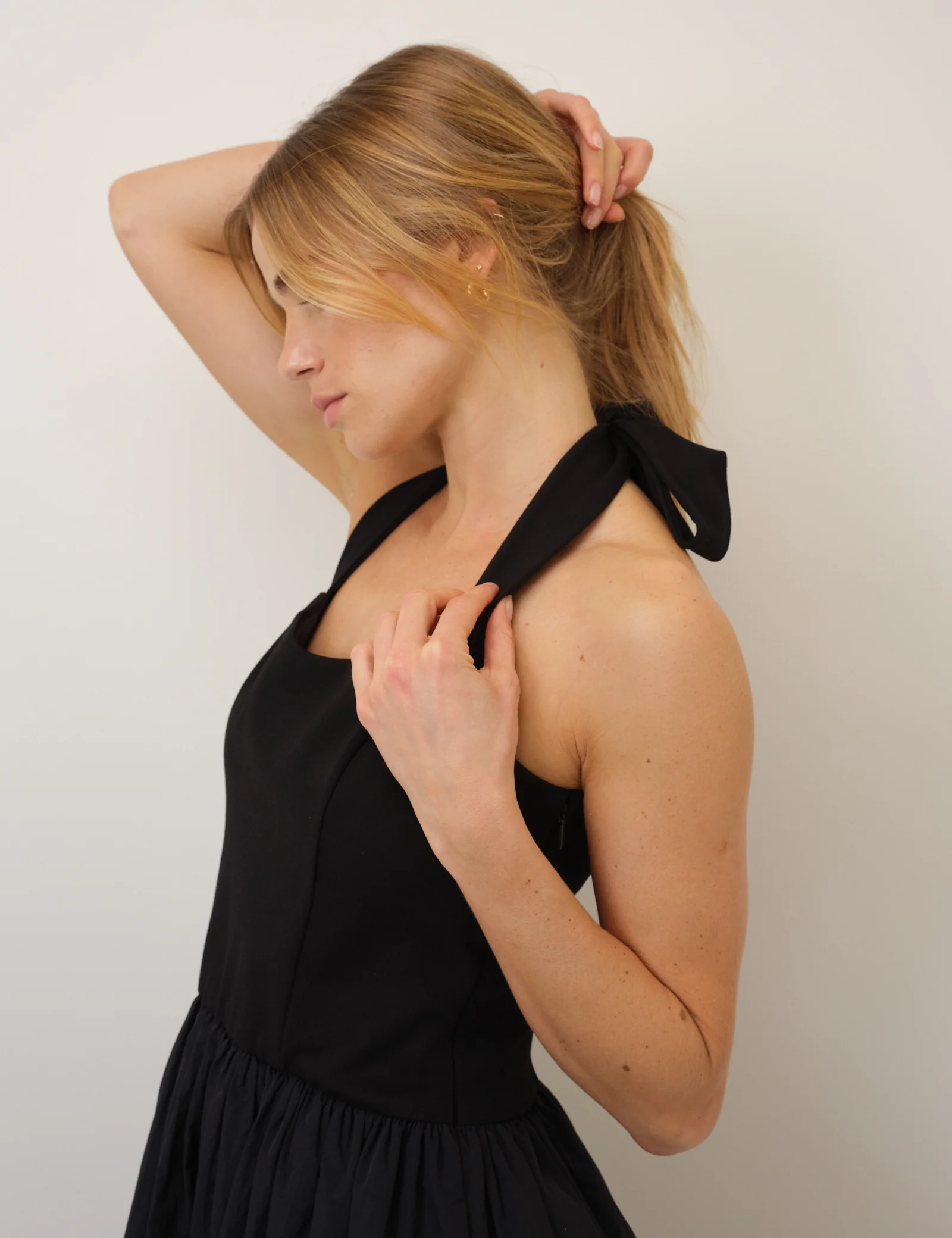 Black Halterneck Alba Midi Dress - Image 4