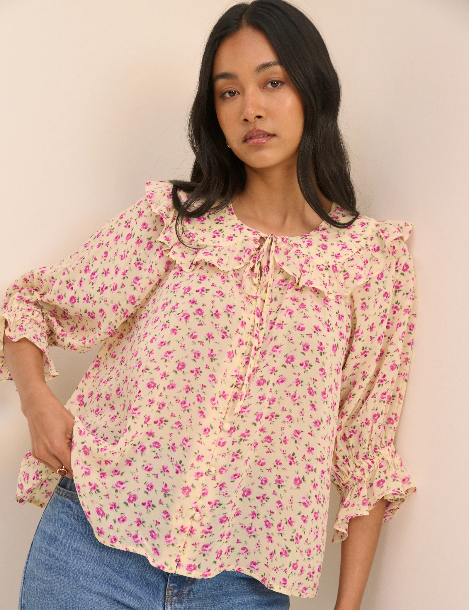 Cream and Pink Floral Short Sleeve Blouse - Image 4
