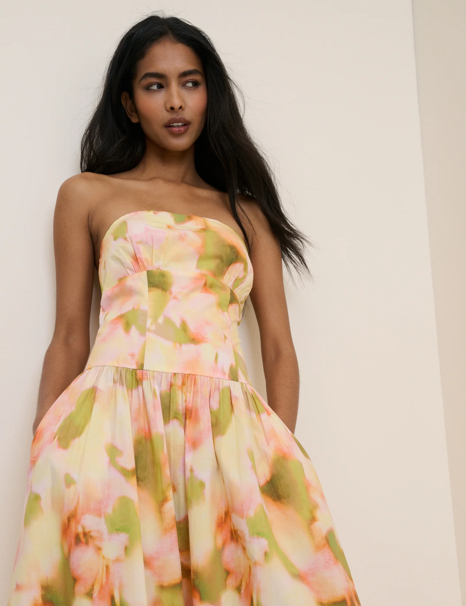 Abstract Floral Panelled Bandeau Amana Midi Dress - Image 2