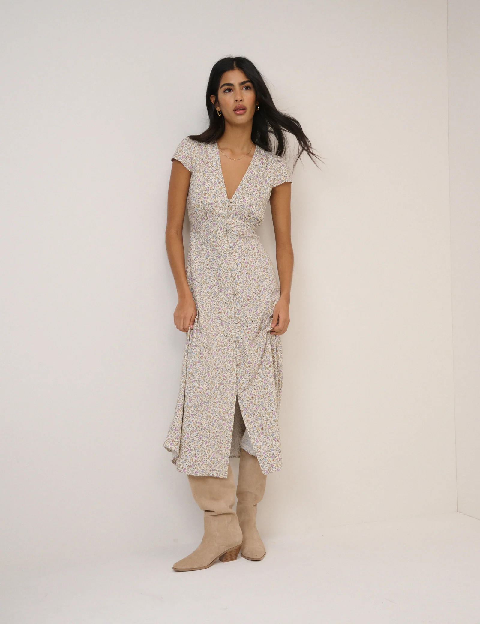 White Ditsy Floral Avery Midi Dress - Image 2