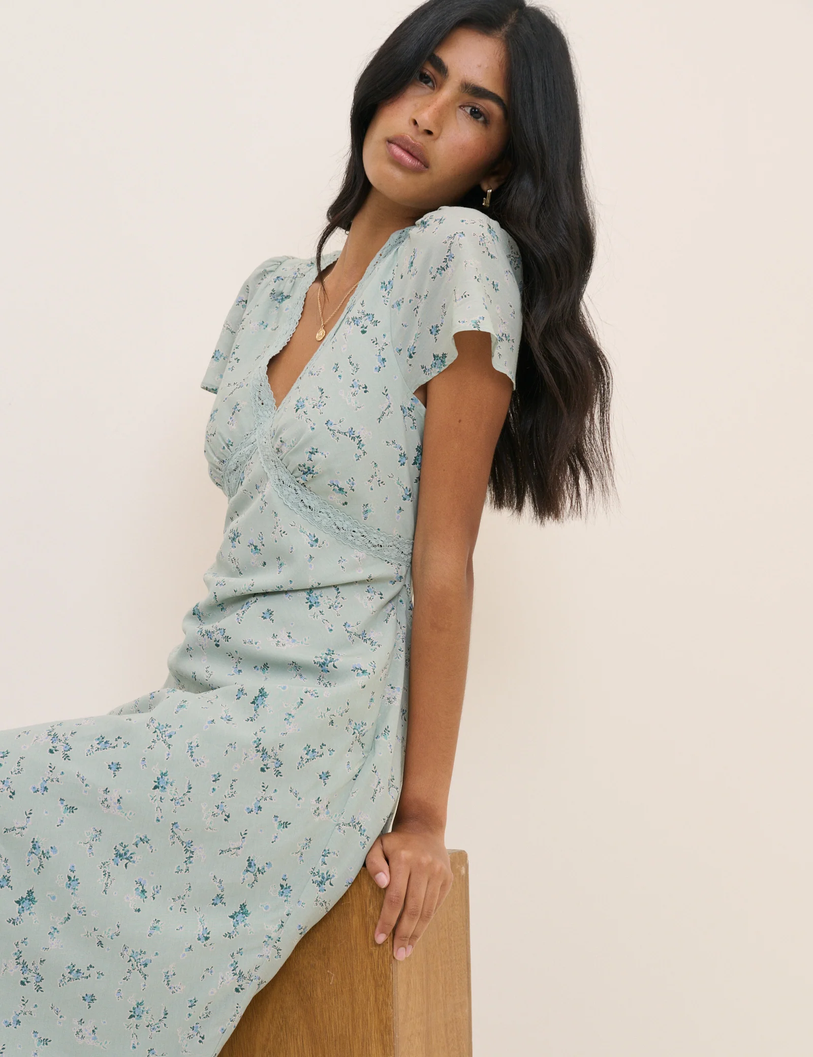 Mint Green Floral Bellinda Midi Dress - Image 2