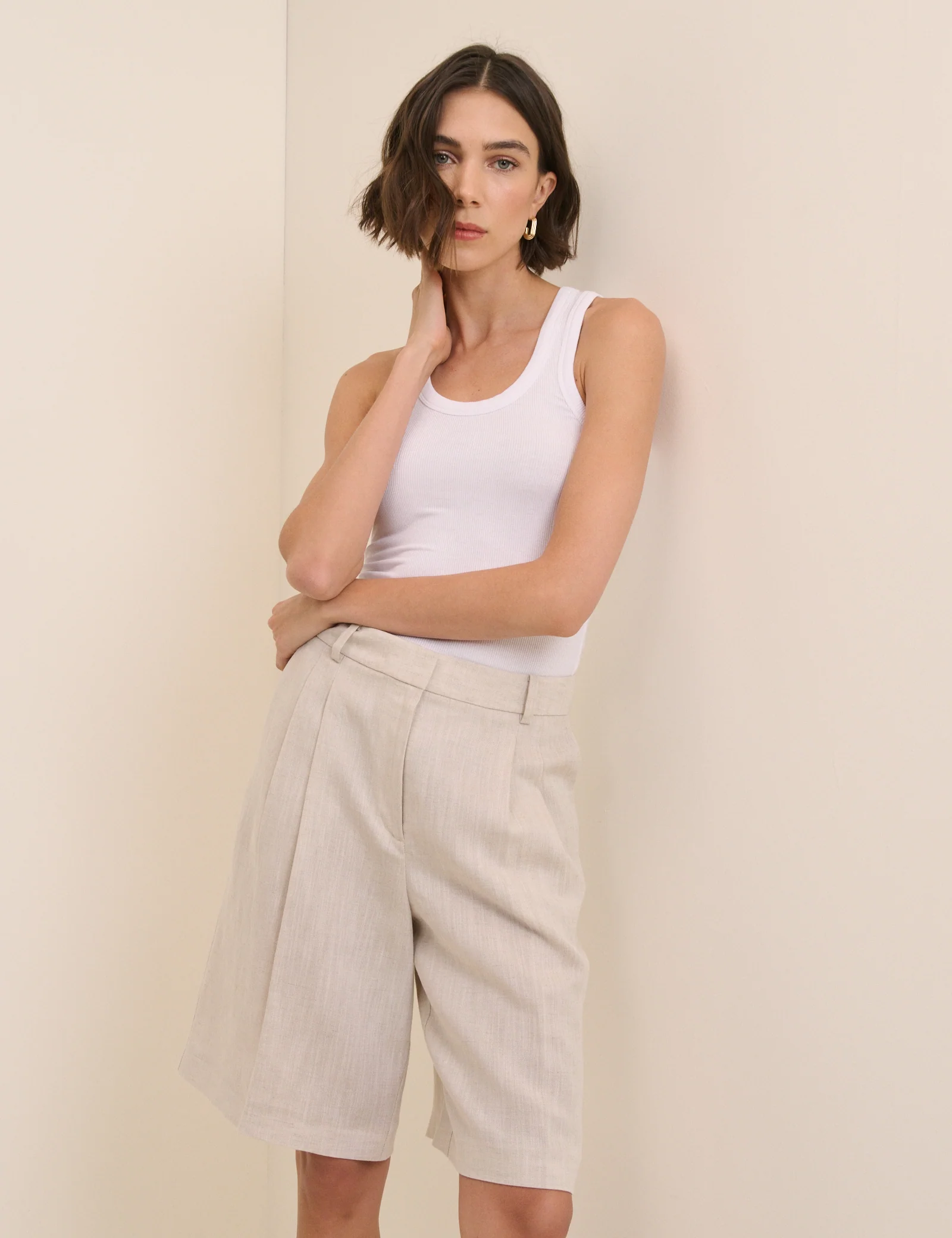 Cream Bermuda Linen-Blend Tailored Shorts