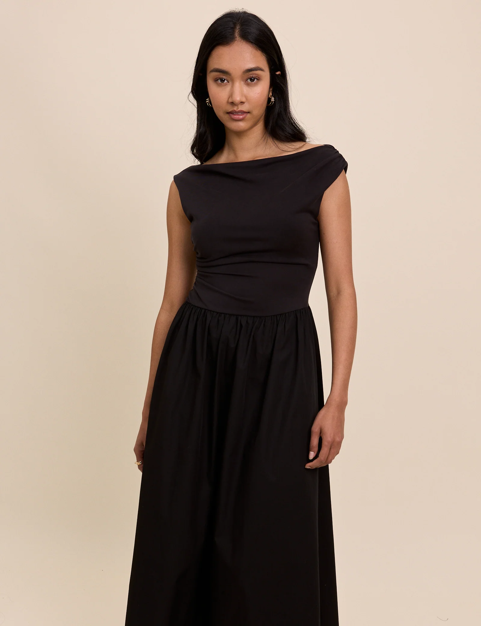 Black Draped Off Shoulder Beth Midi Dress - Image 2