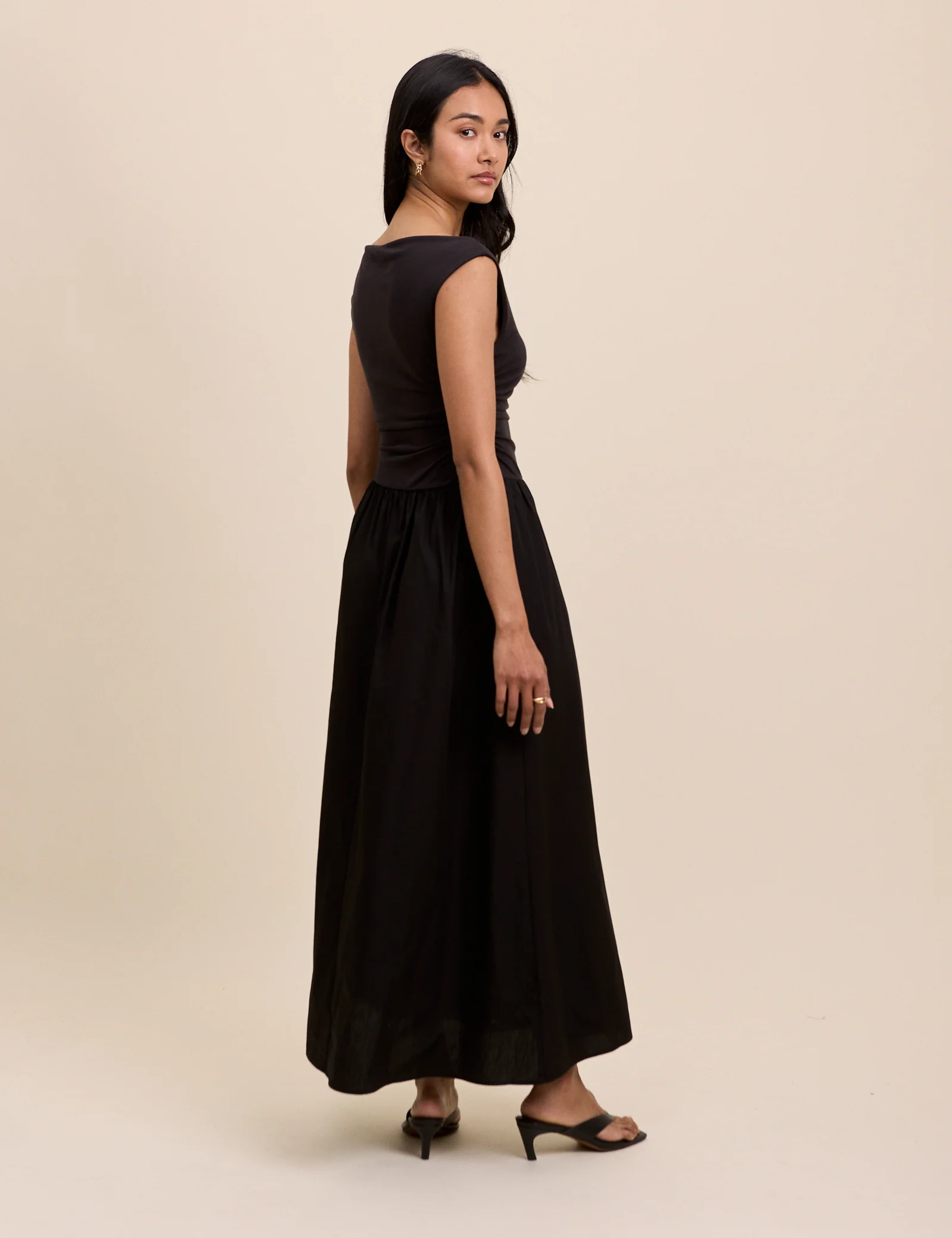 Black Draped Off Shoulder Beth Midi Dress - Image 5