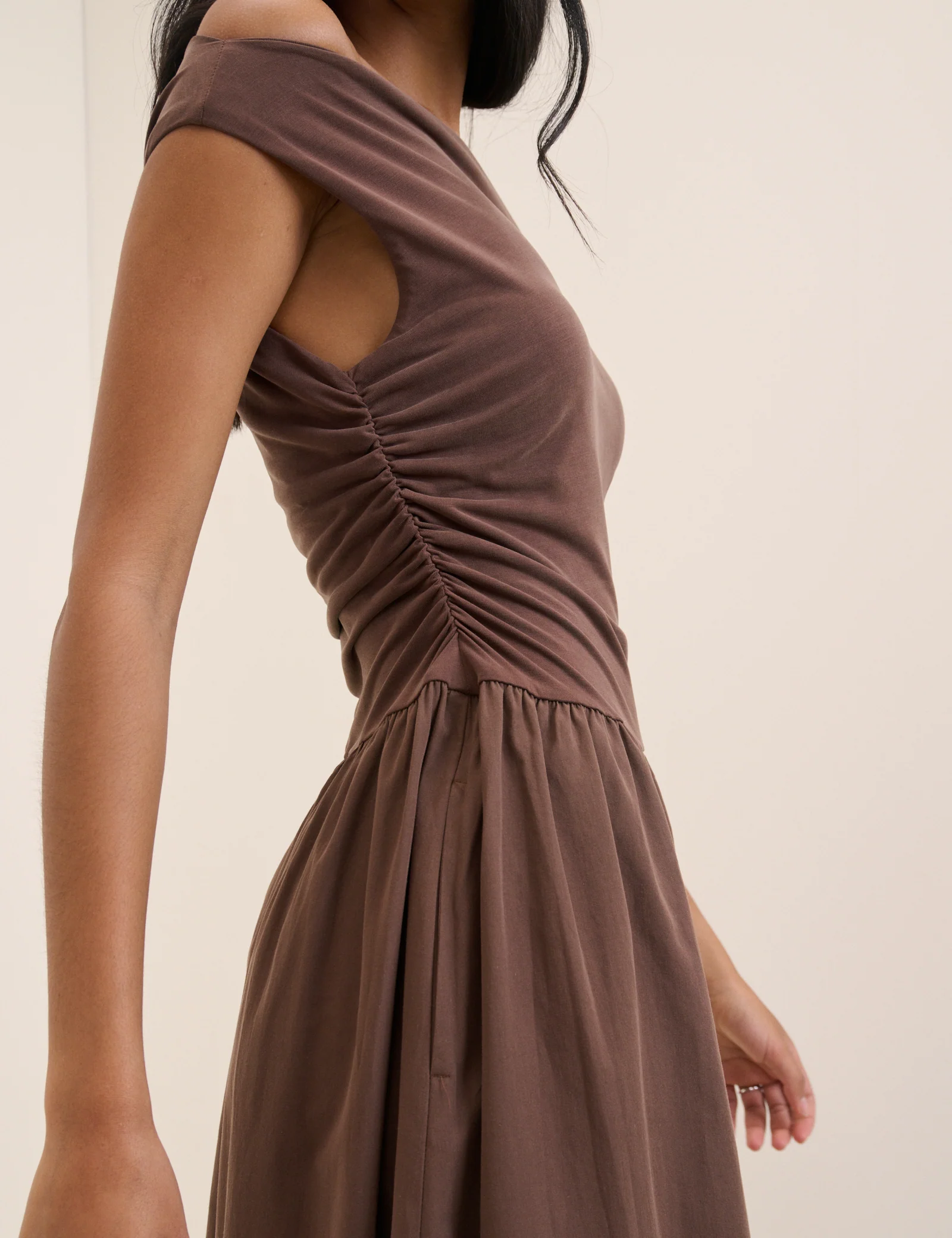 Brown Draped Off Shoulder Beth Midi Dress - Image 4