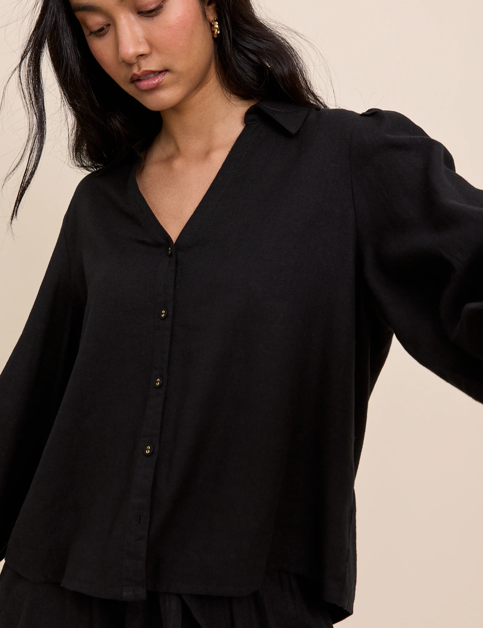 Black Linen-Blend Blouse - Image 3