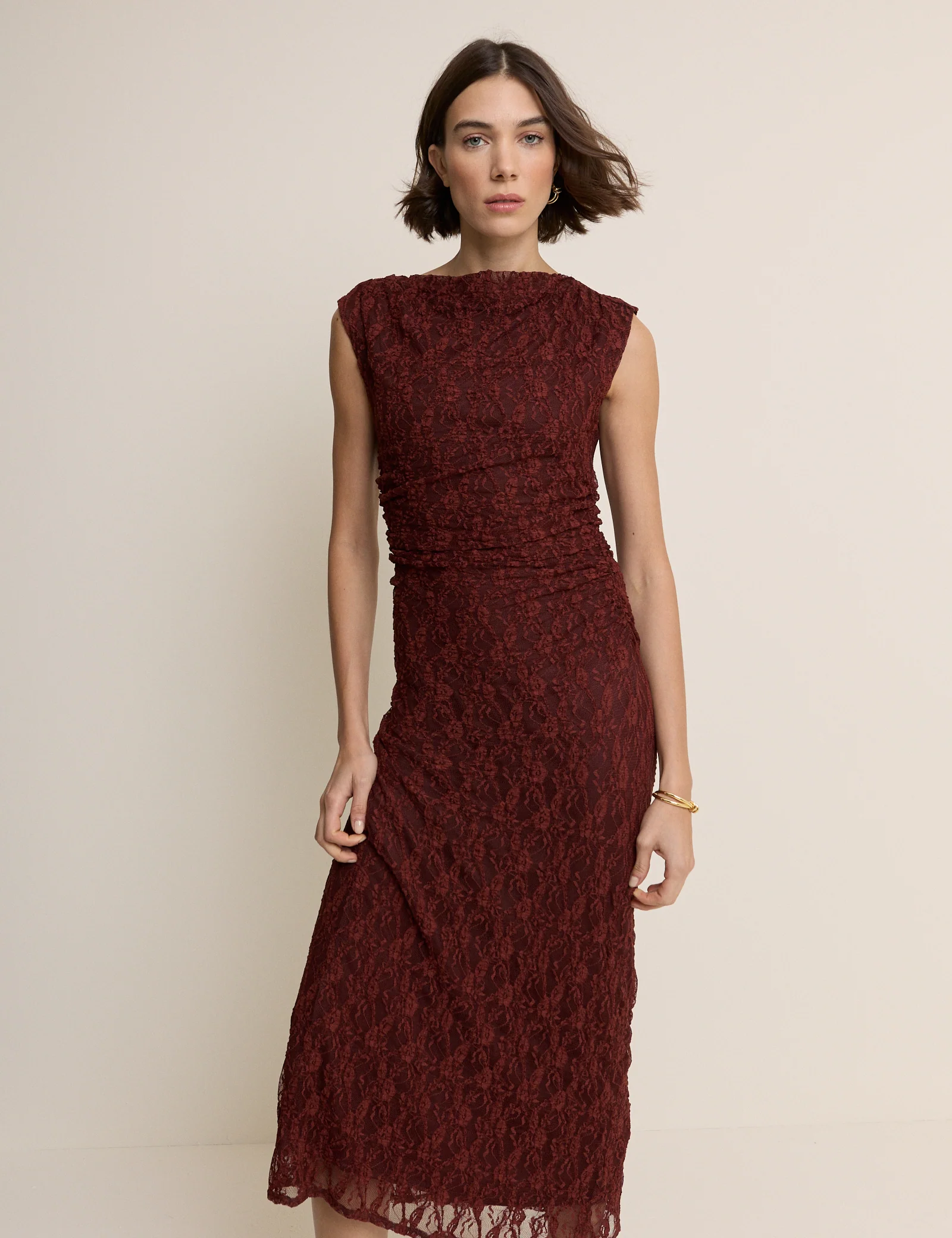 Burgundy Floral Lace Cece Jersey Maxi Dress - Image 4