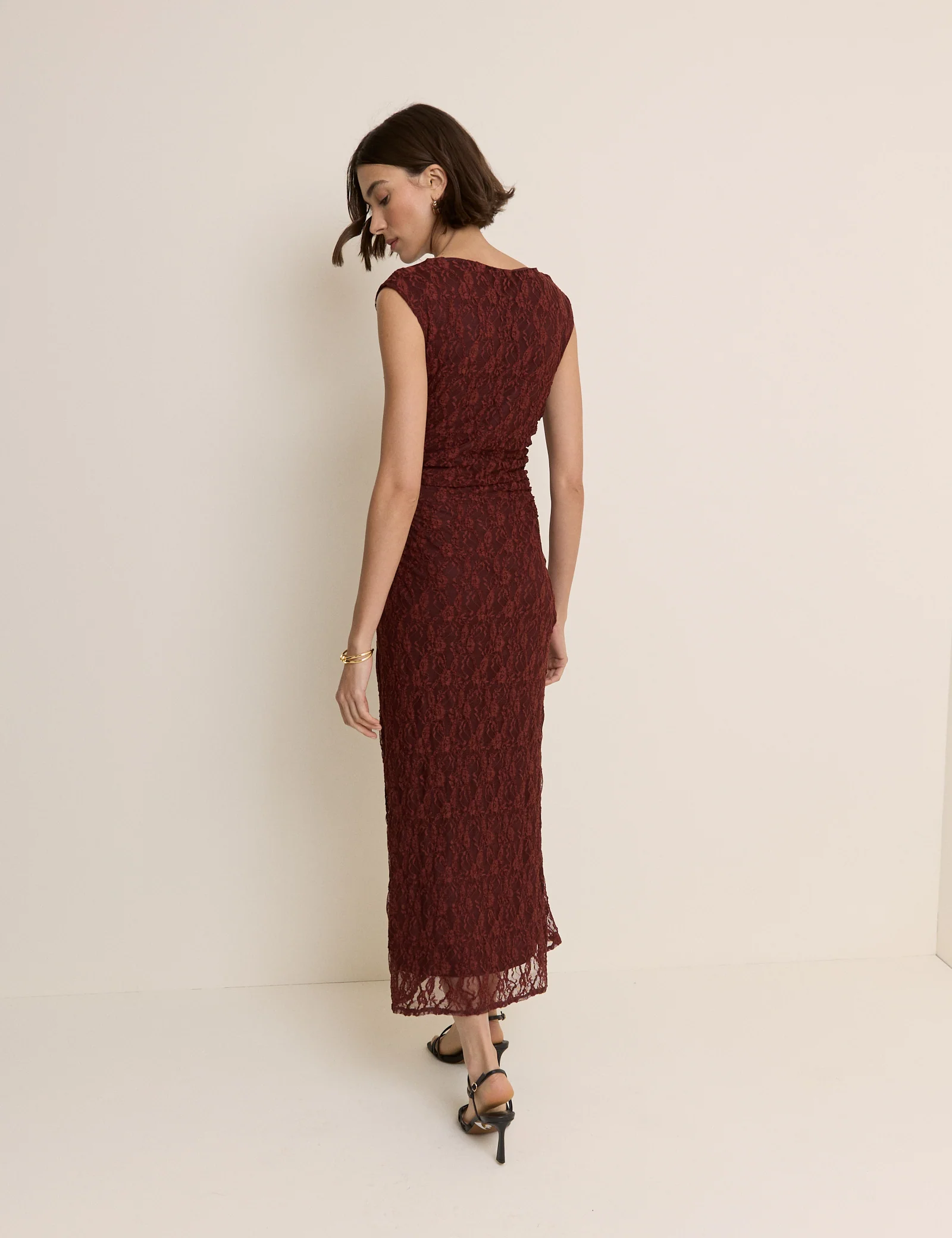 Burgundy Floral Lace Cece Jersey Maxi Dress - Image 5