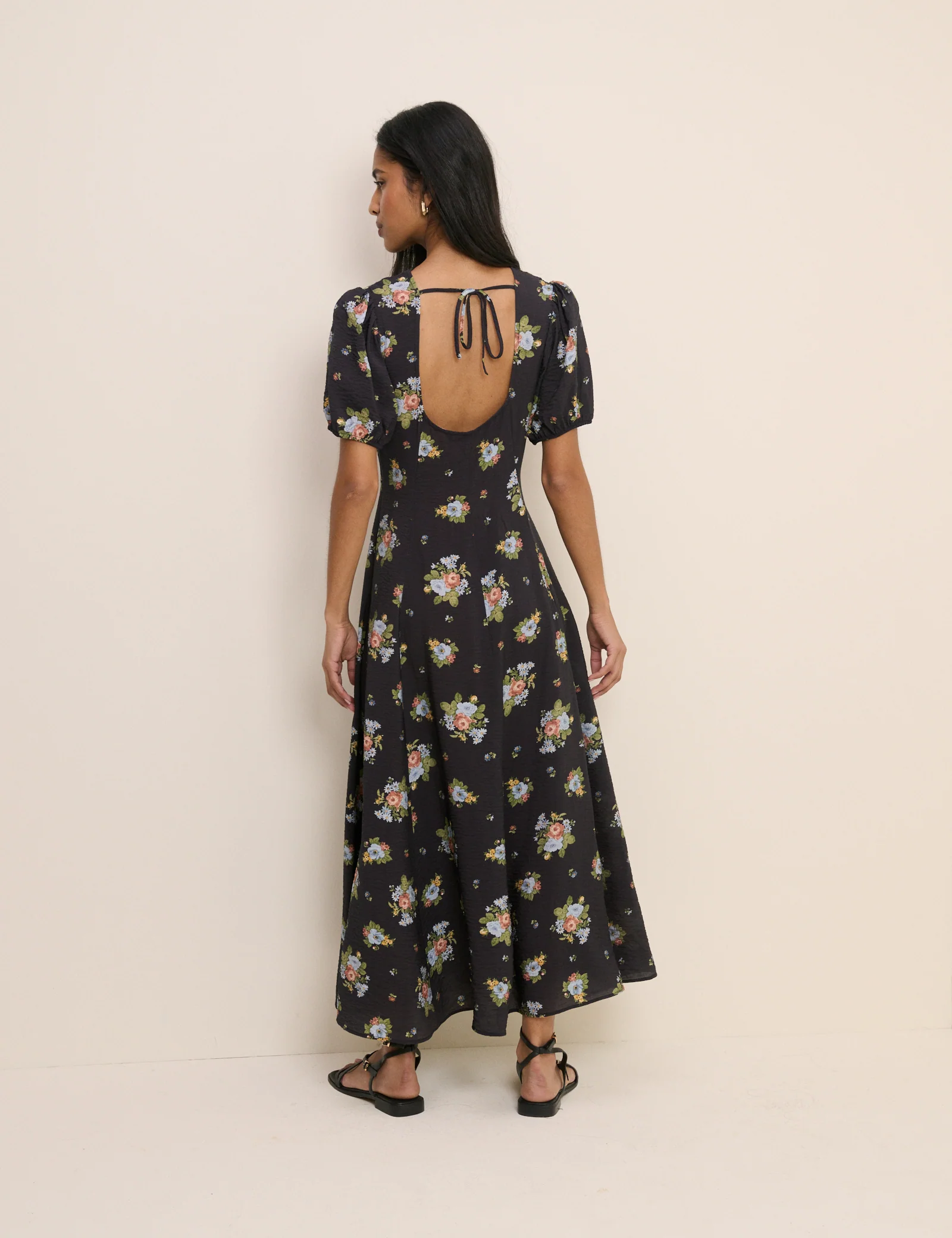 Black Floral Puff Sleeve Claudine Midi Dress - Image 5