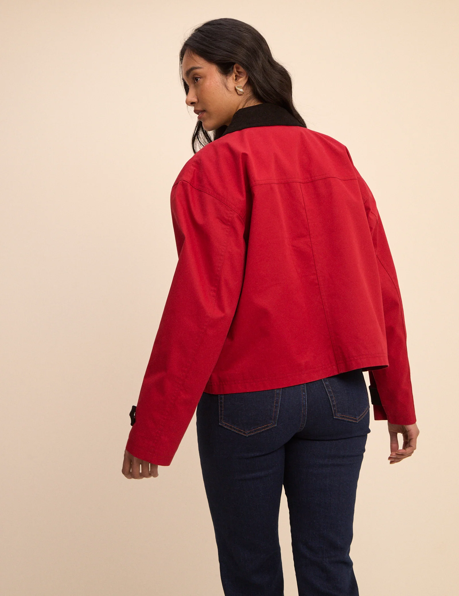 Red Short Freddie Barn Jacket - Image 3