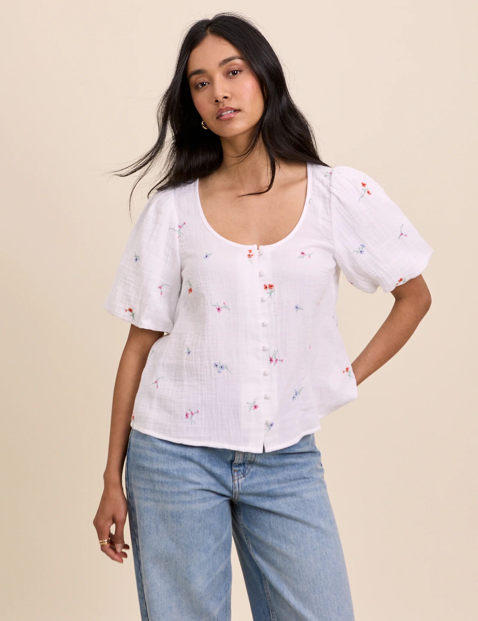 White Embroidered Scoop Neck Edris Blouse - Image 2