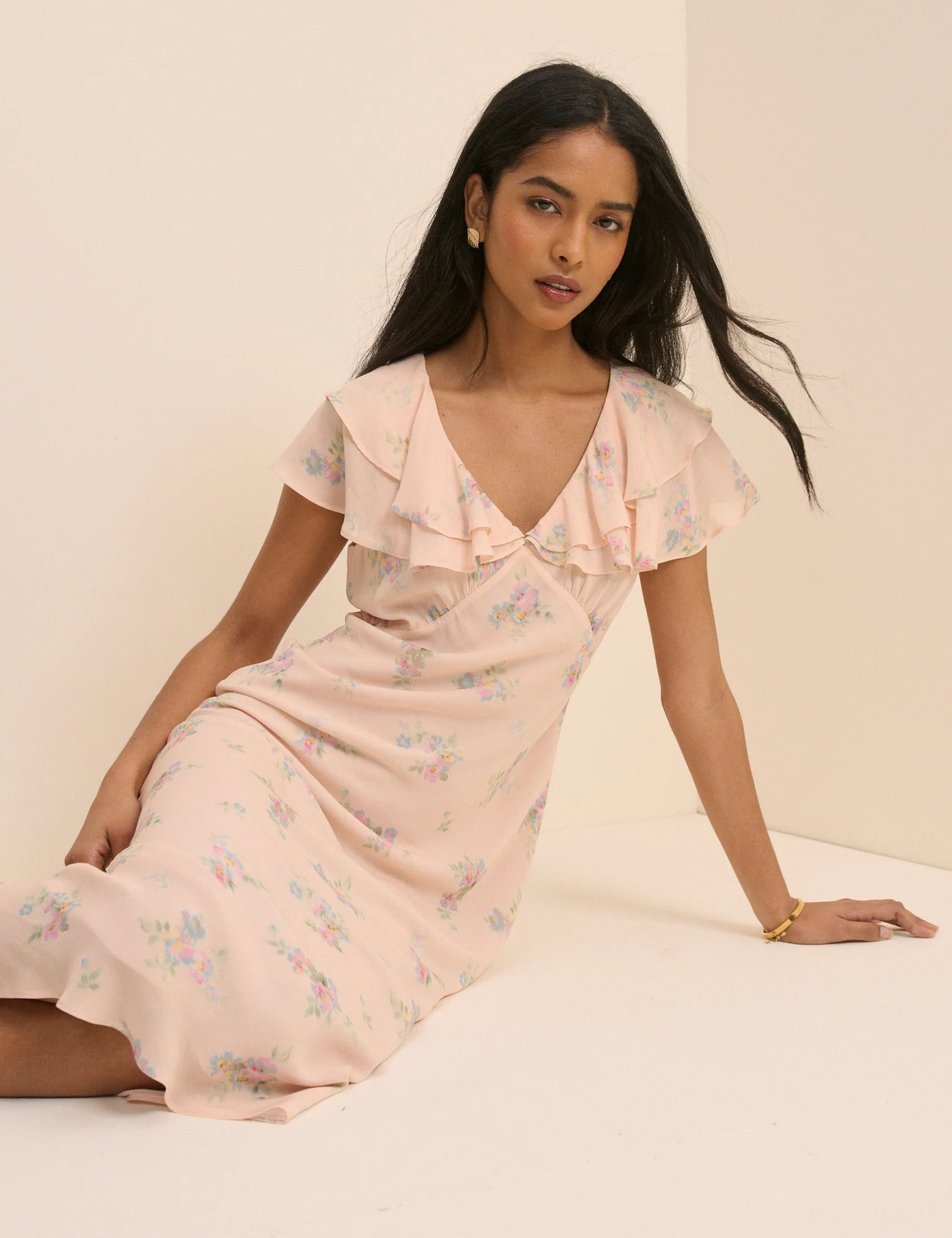 Blush Pink Floral Ellen Midi Dress - Image 3