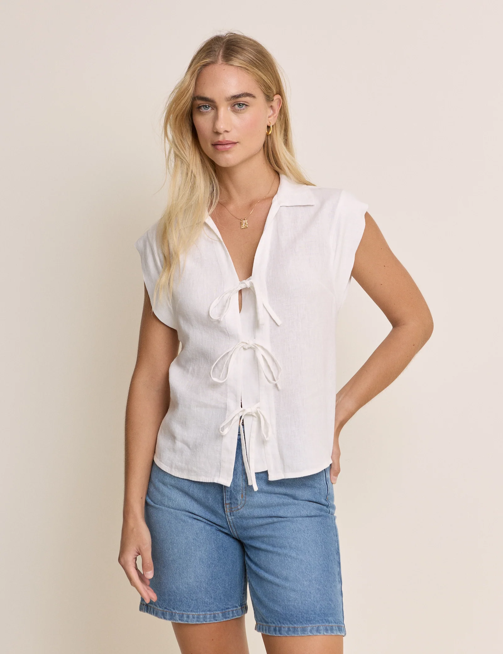 White Collared Tie Front Ember Top - Image 4