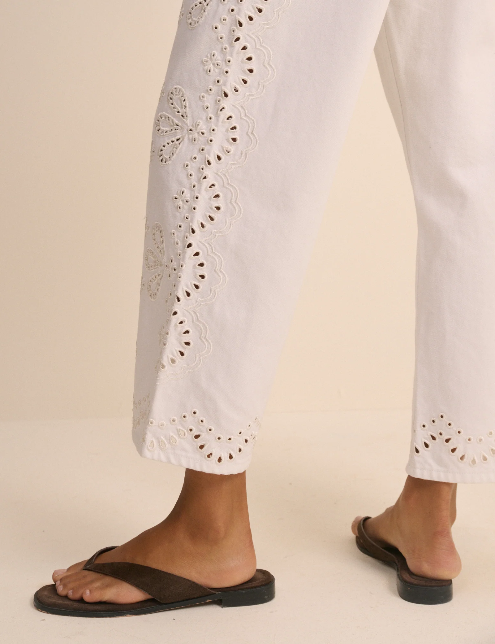 White Embroidered Leyton Boyfriend Jeans - Image 4