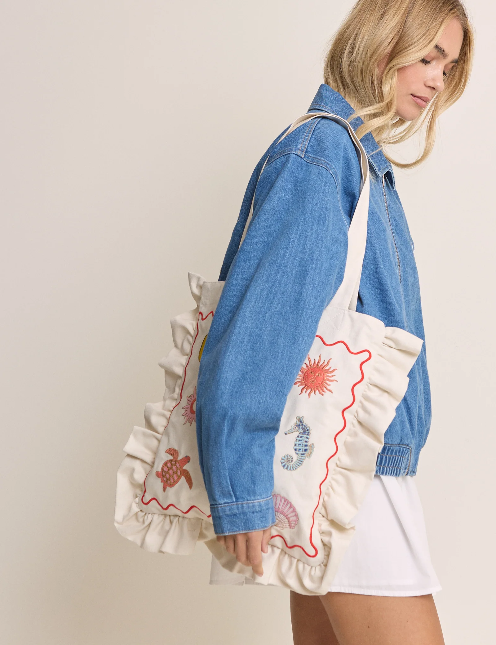 White Embroidered Frill Tote Bag - Image 3