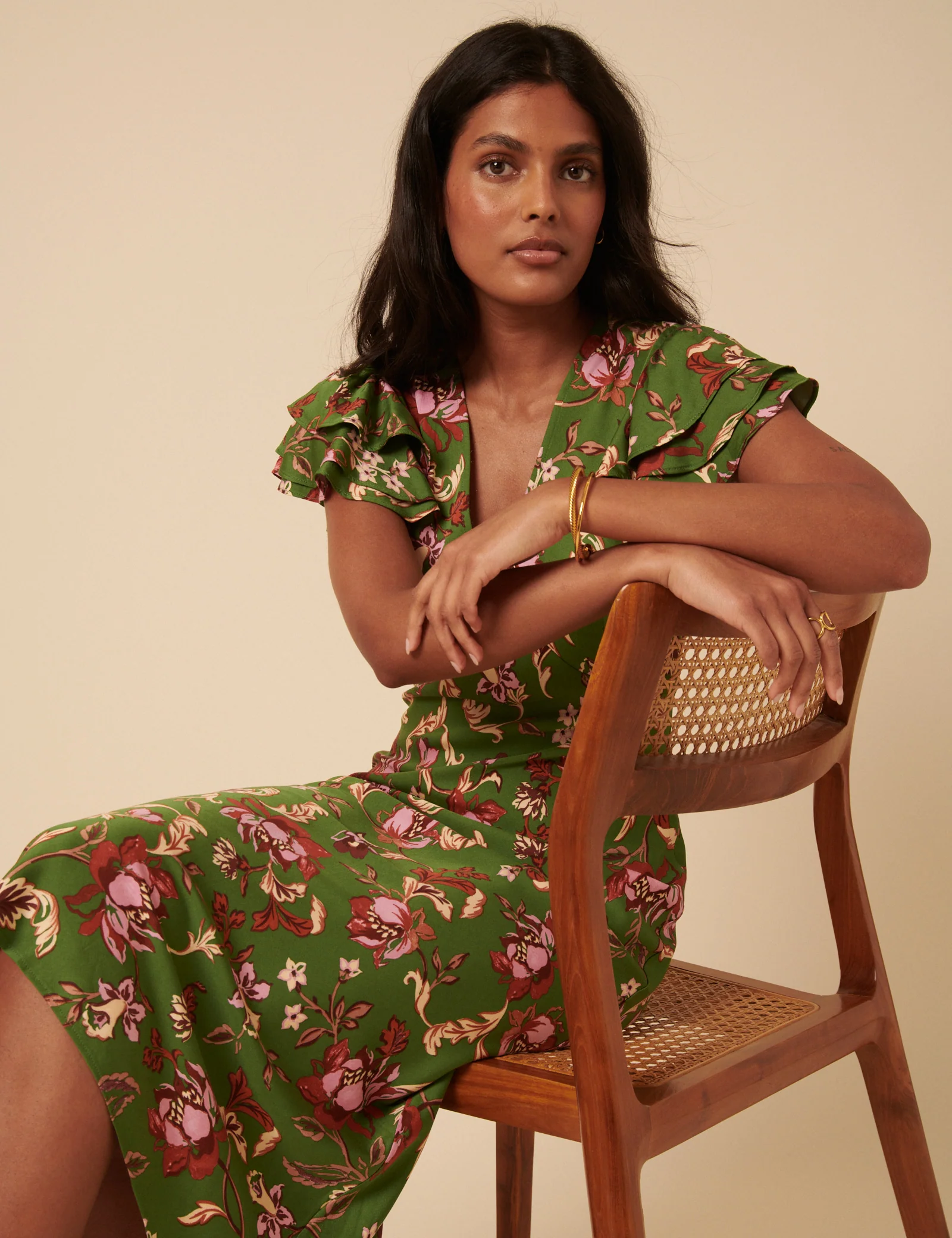 Green Floral Frill Sleeve Layla Midi Dress - Image 2