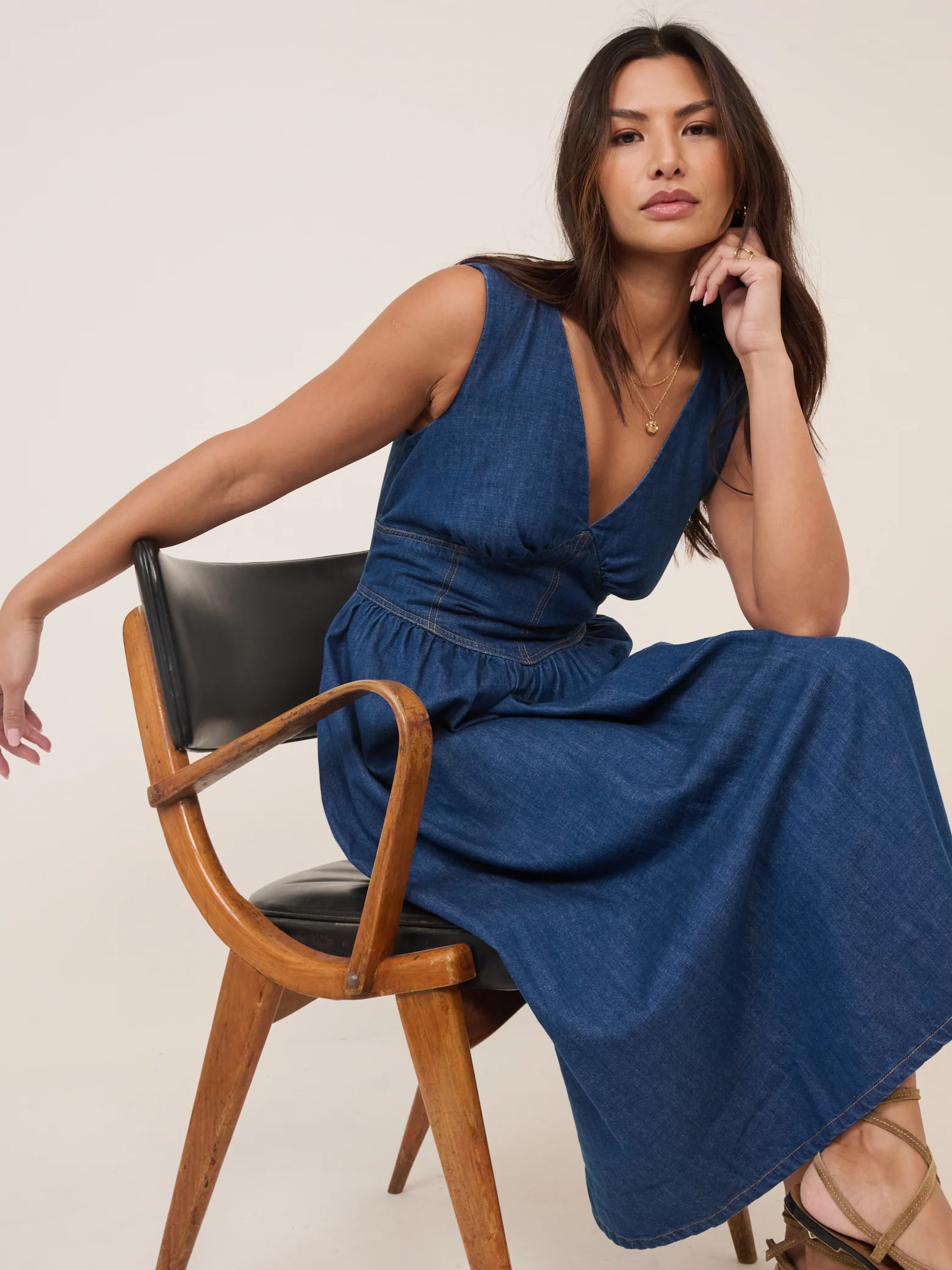 Mid-Wash Jackson Denim Midi Dress - Image 3