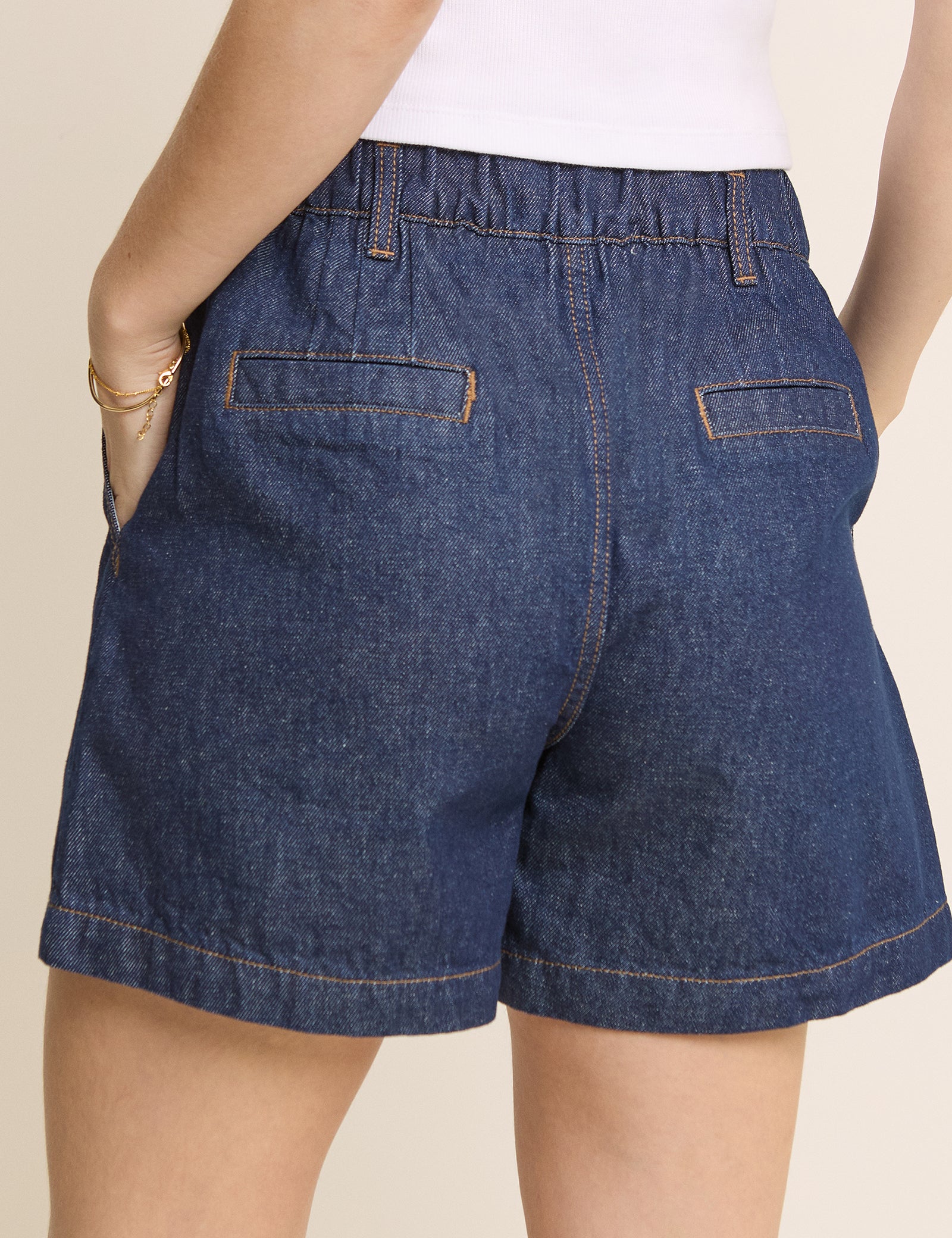 Mid-wash Logan A-Line Denim Short - Image 5