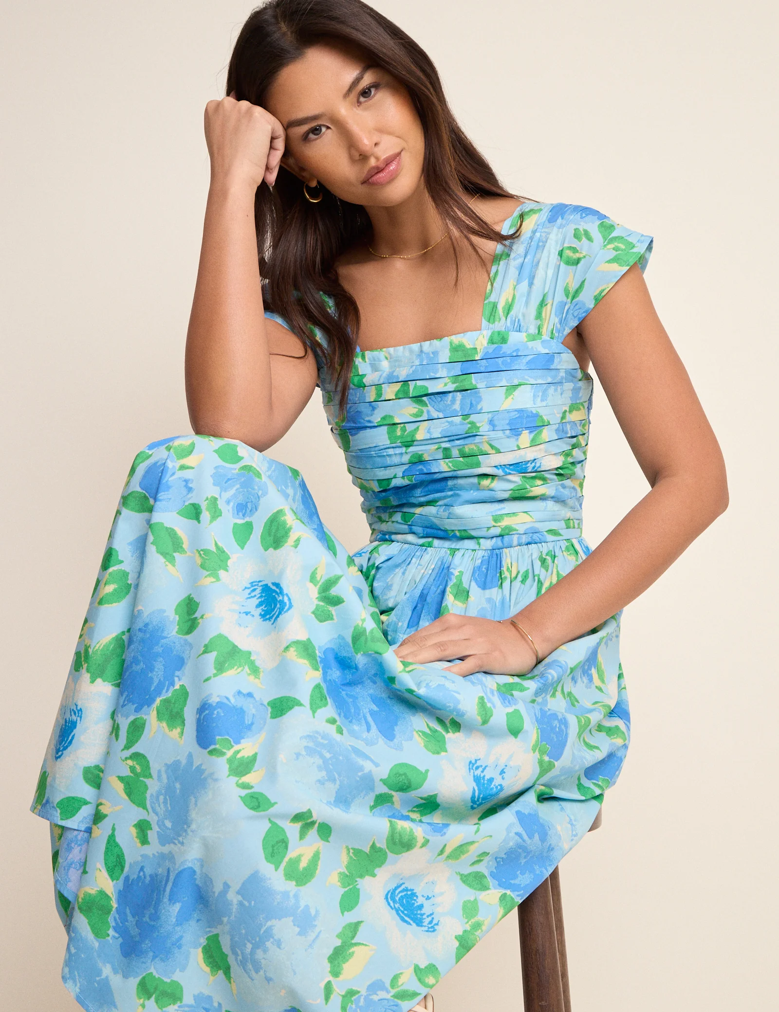 Blue Floral Pleated Mika Midi Dress - Image 3