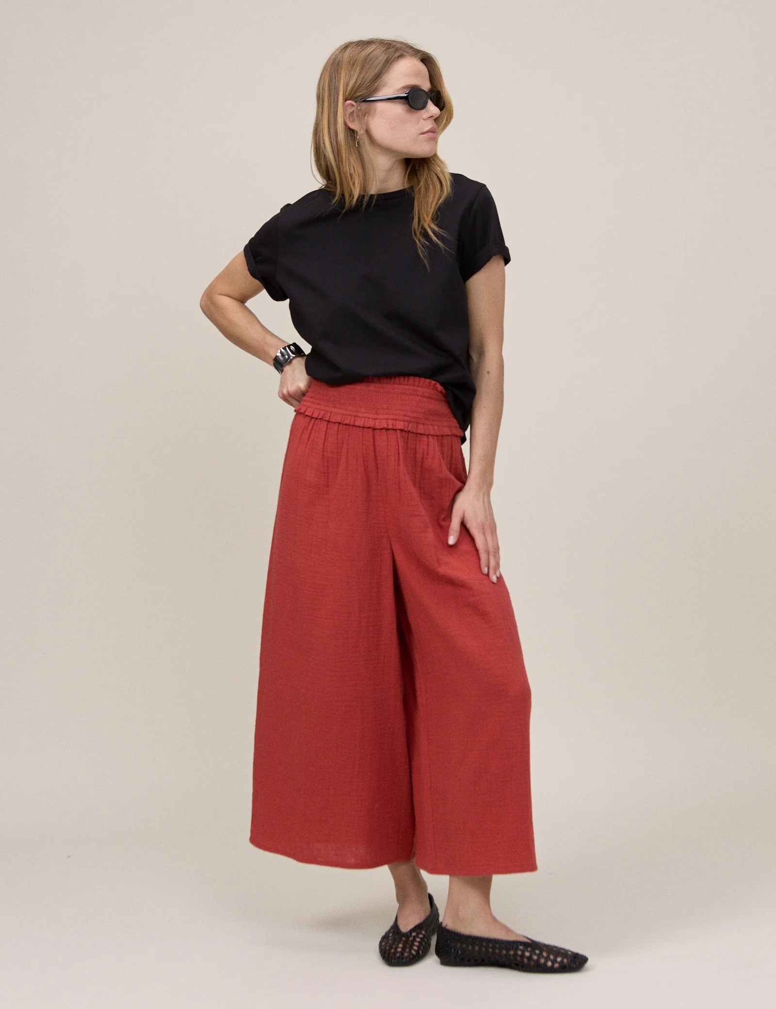 Red Cropped Palazzo Double Gauze Trouser - Image 3