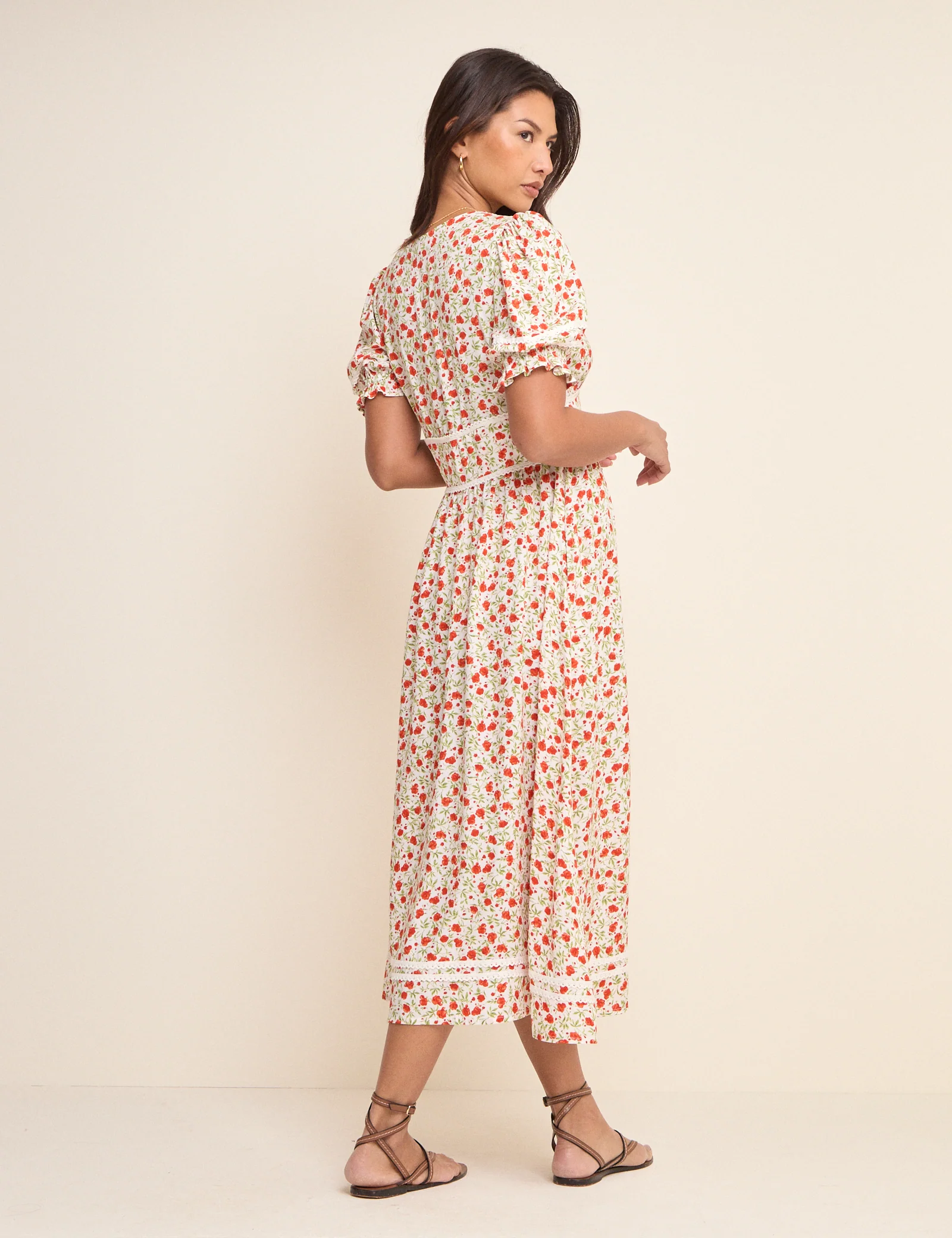 White Floral Puff Sleeve Saffy Midi Dress - Image 4