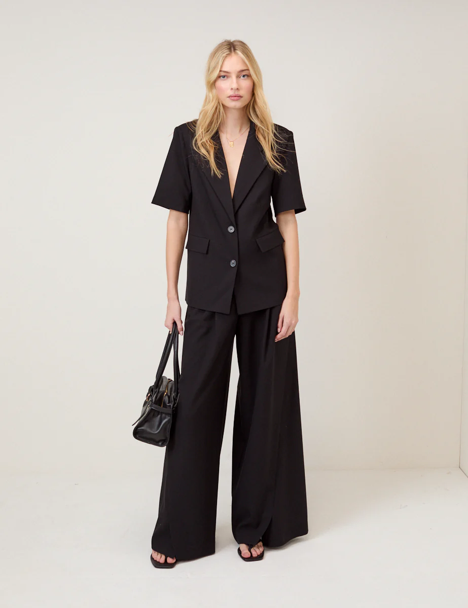 Black Short Sleeve Boyfriend Blazer