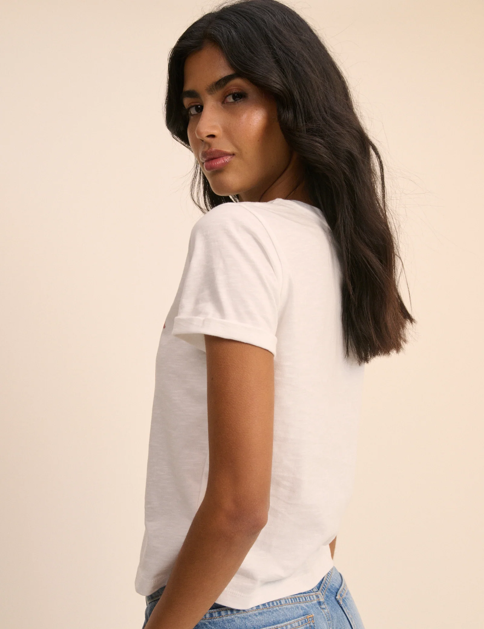 White Floral Shrunken Faded Graphic T-shirt - Image 5