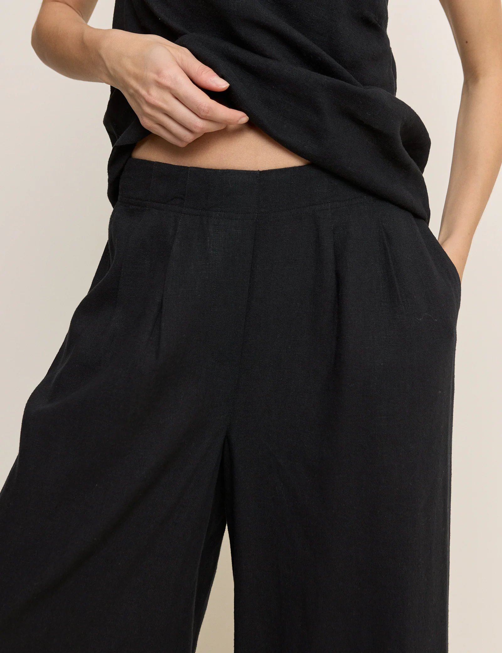 Black Linen-Blend Wide Leg Trousers - Image 5