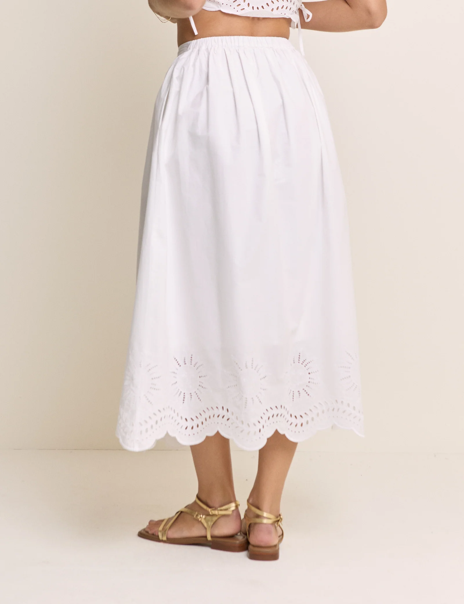 White Cutwork Scallop Hem Sintra Midi Skirt - Image 5