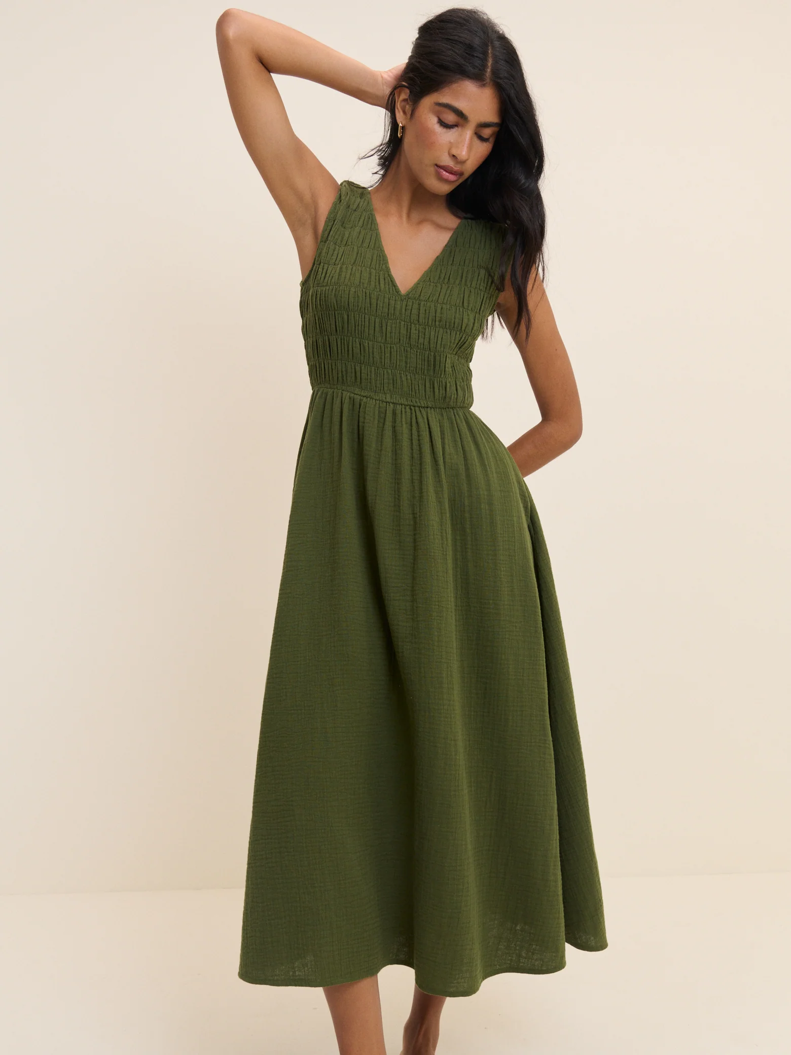 Green Sleeveless Audrey Midi Dress - Image 3