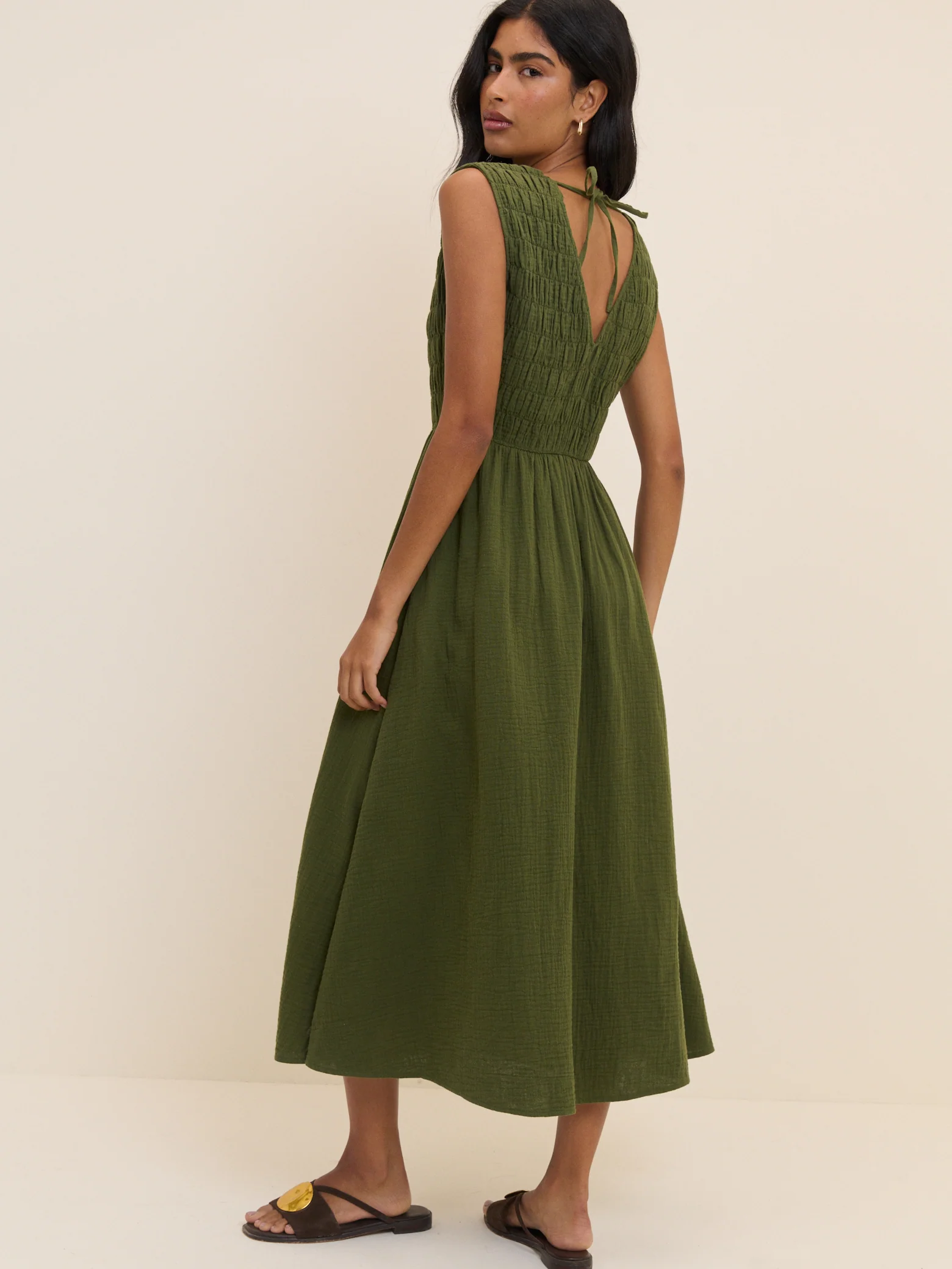 Green Sleeveless Audrey Midi Dress - Image 5
