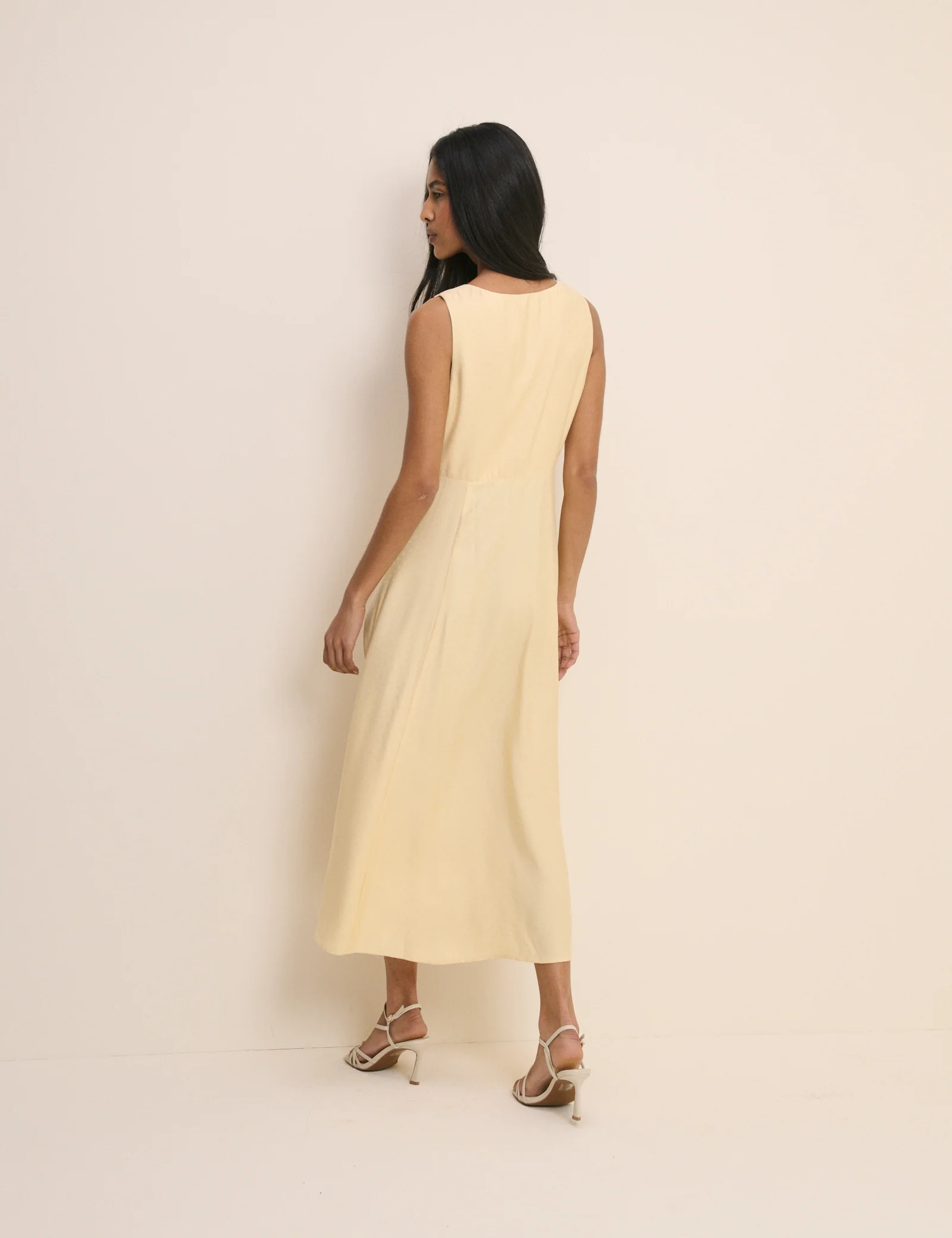 Butter Yellow Heart Jacquard Satin Avery Midi Dress - Image 5