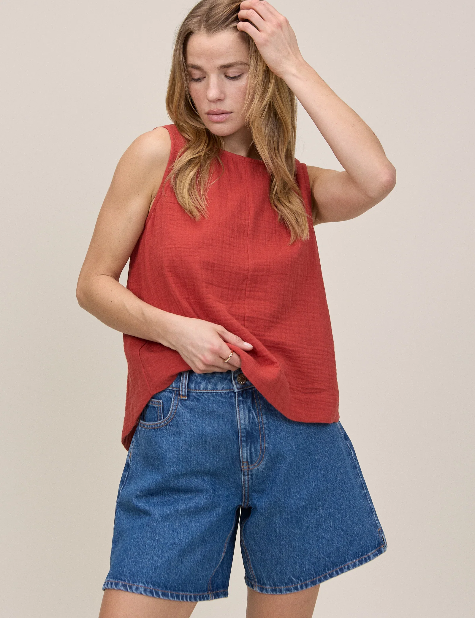 Red Sleeveless Swing Top - Image 4