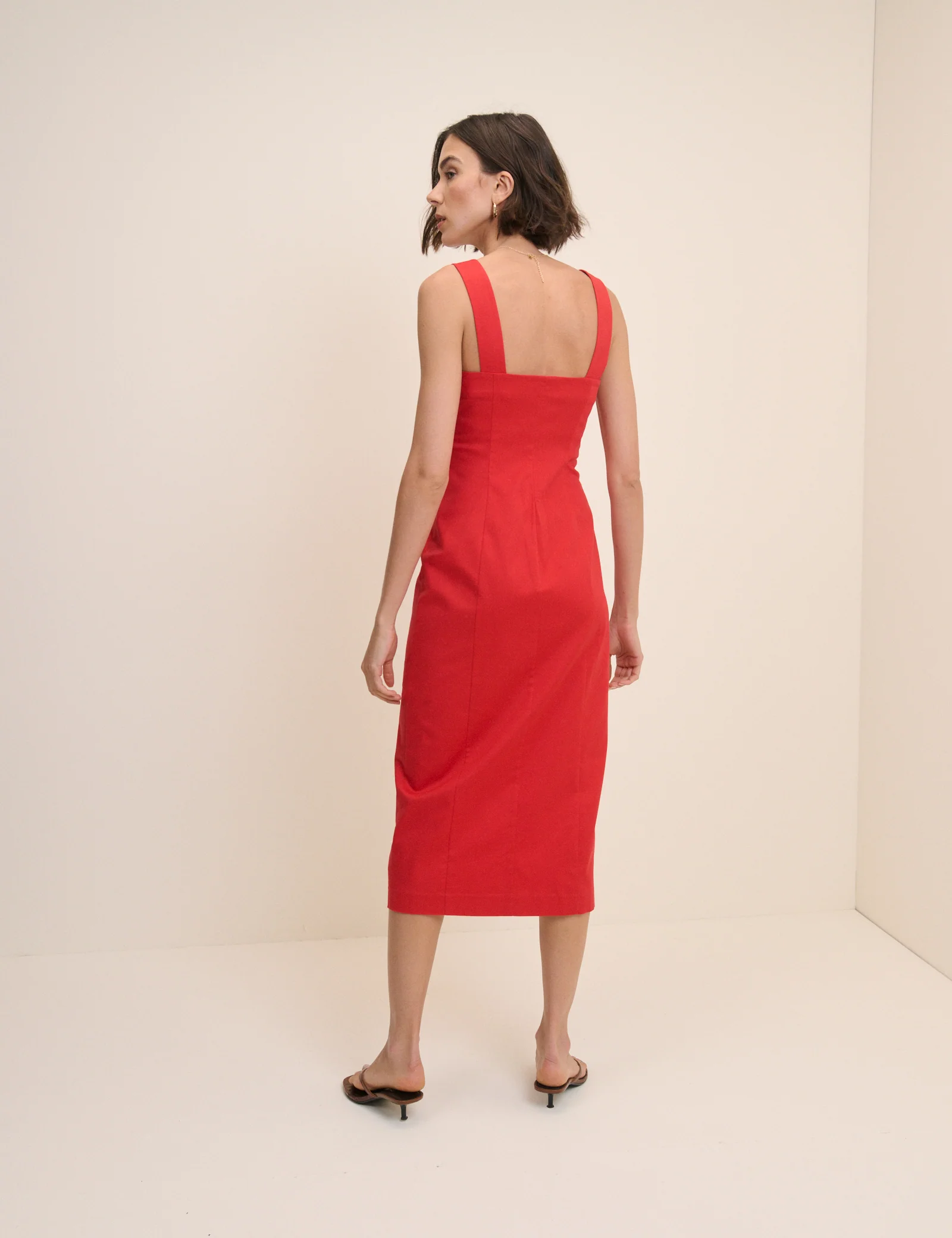 Red Square Neck Tailored Dress - Image 5