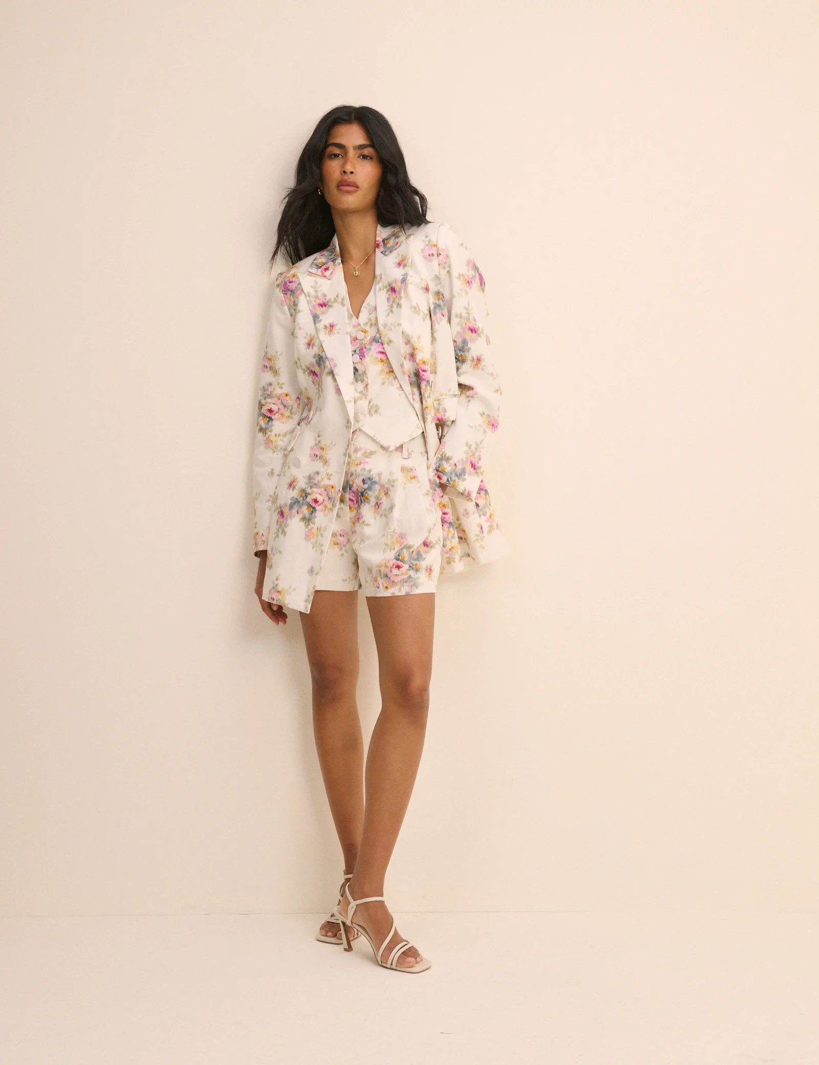 White Floral Linen-Blend Double-Breasted Suki Blazer - Image 6