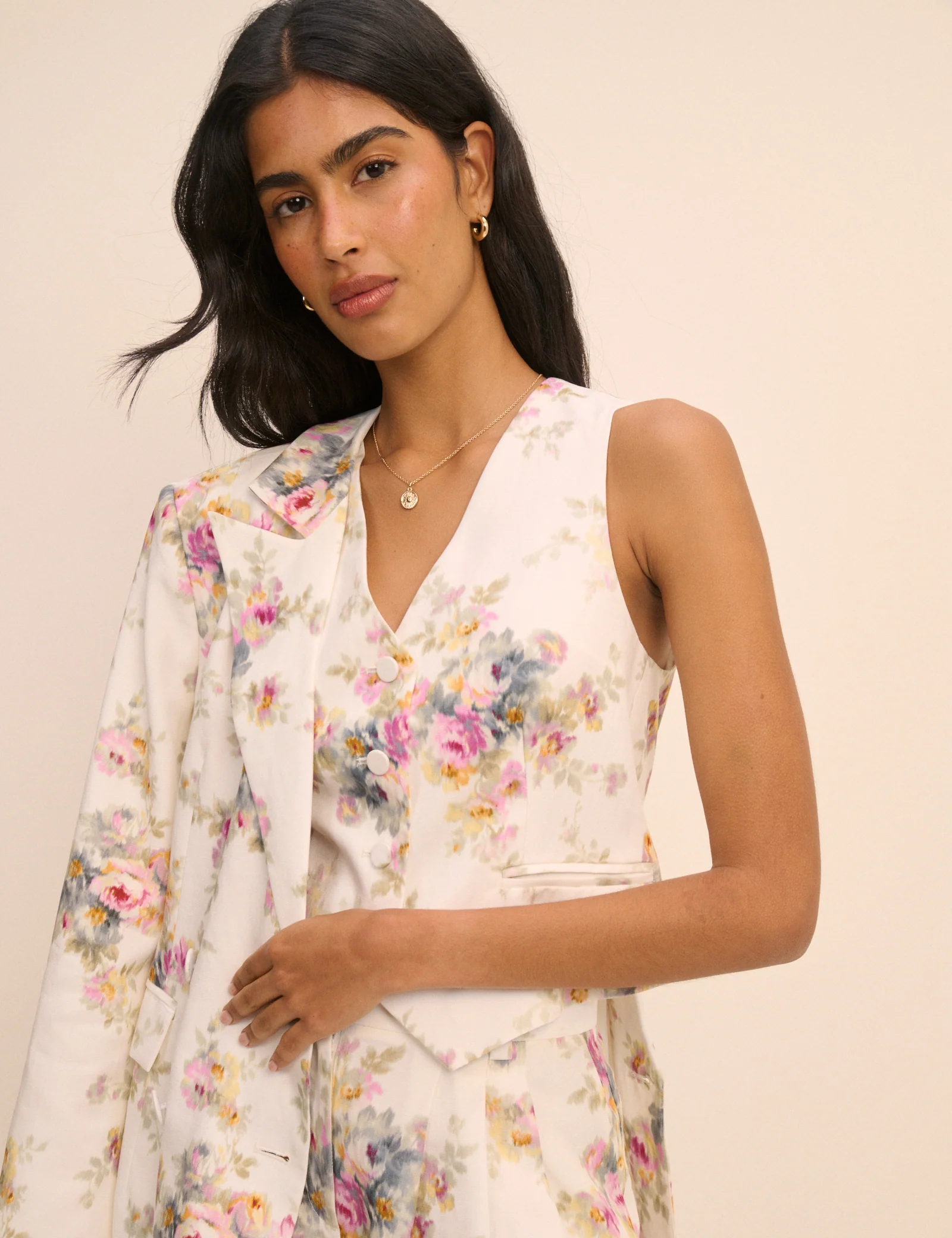 White Floral Linen-Blend Tailored Suki Waistcoat - Image 5