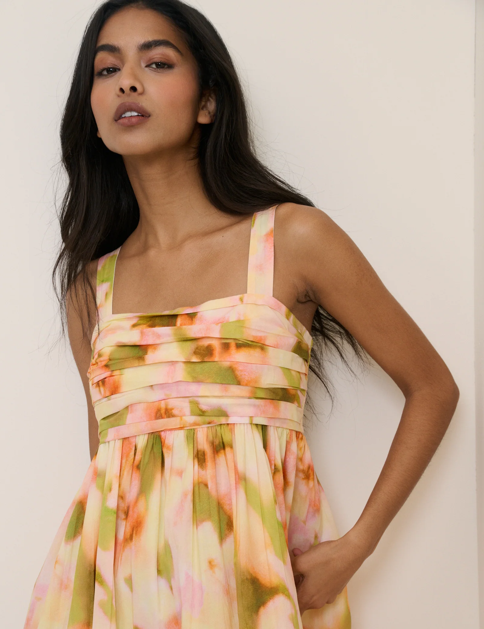 Abstract Floral Sunira Maxi Dress - Image 2