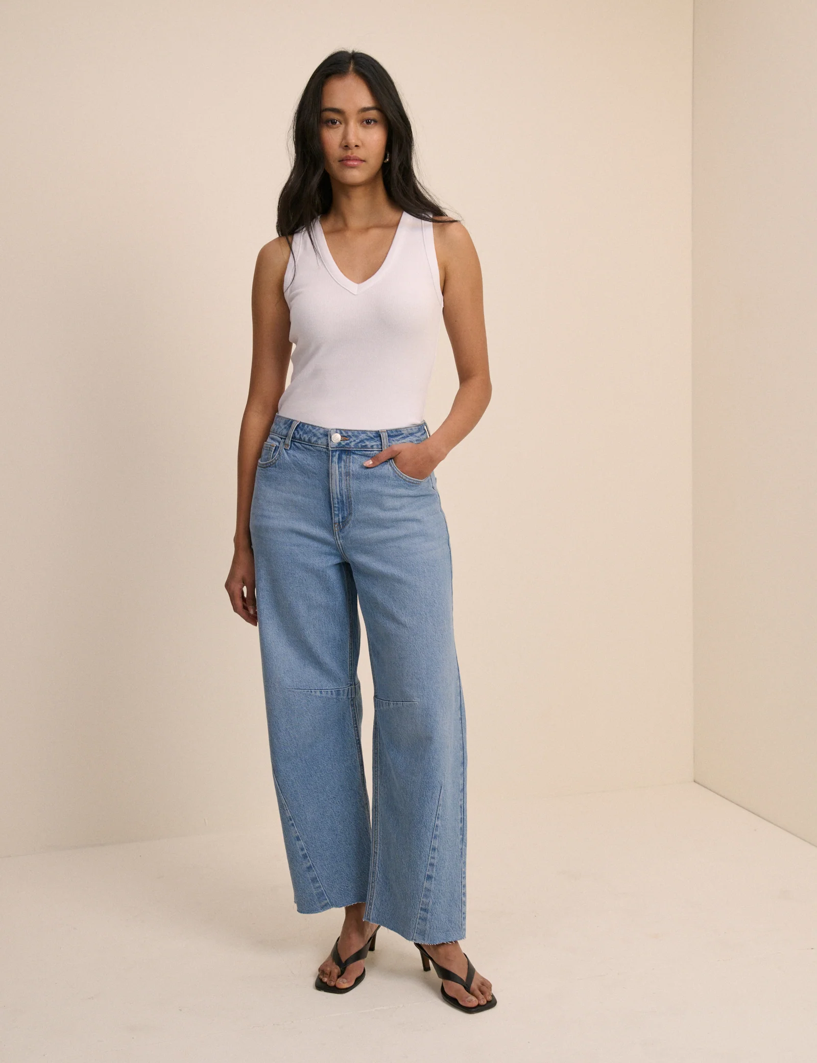 Blue Mid Rise Subtle Barrel Jeans - Image 3