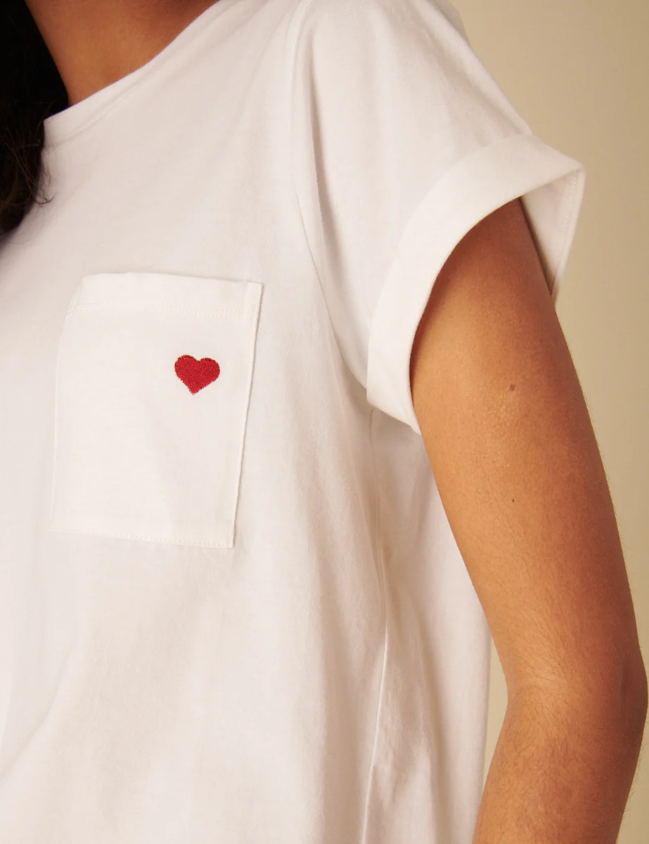 White Heart Embroidered T-Shirt - Image 3