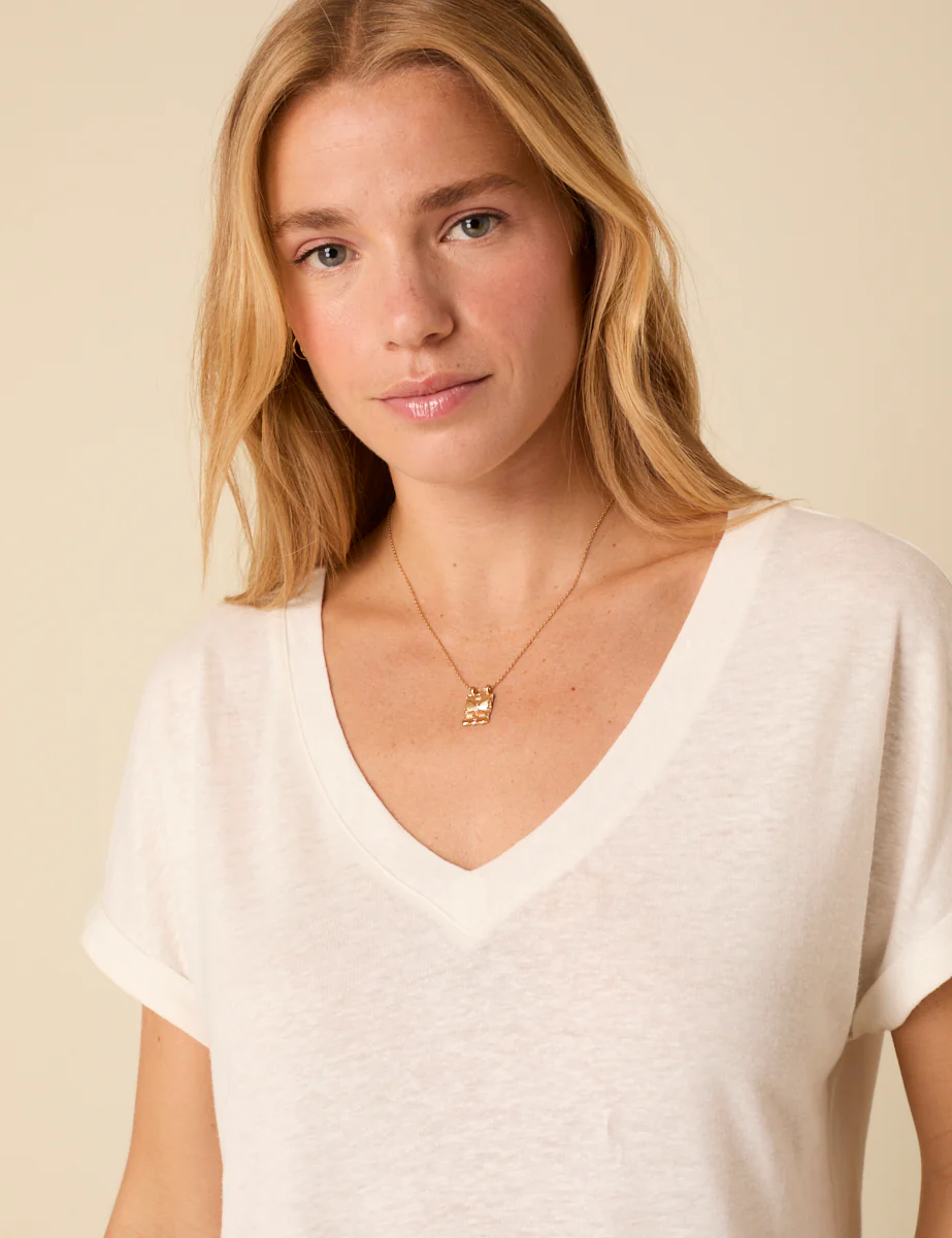 White Linen-Blend Relaxed V-neck T-Shirt - Image 2