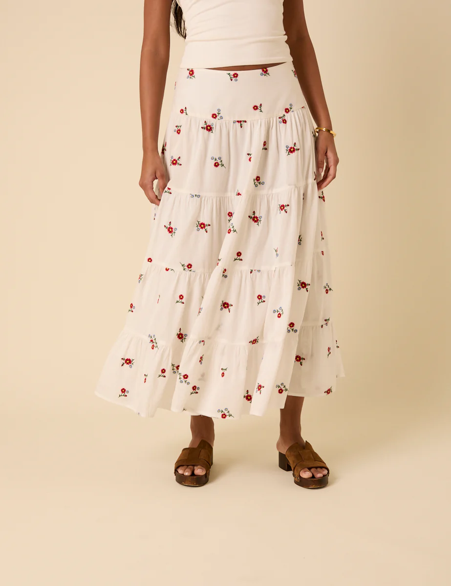 White Tiered Floral Embroidered Midi Skirt - Image 2