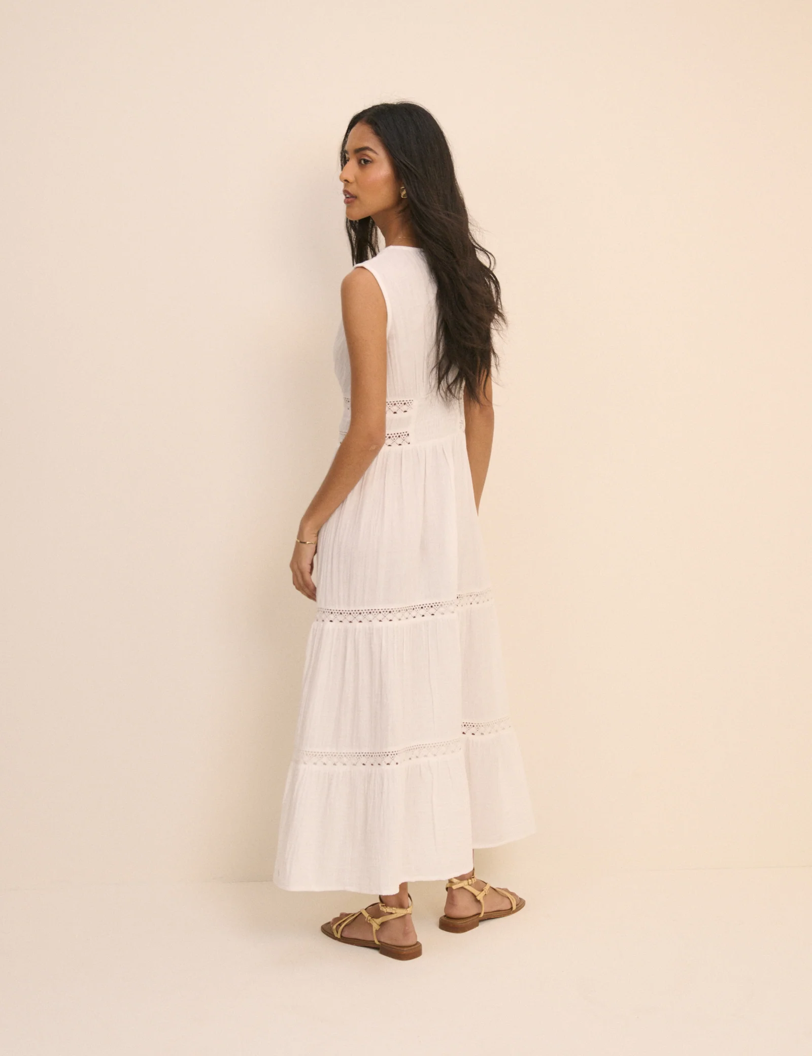 White Broderie Anglaise Wrena Midi Dress - Image 5